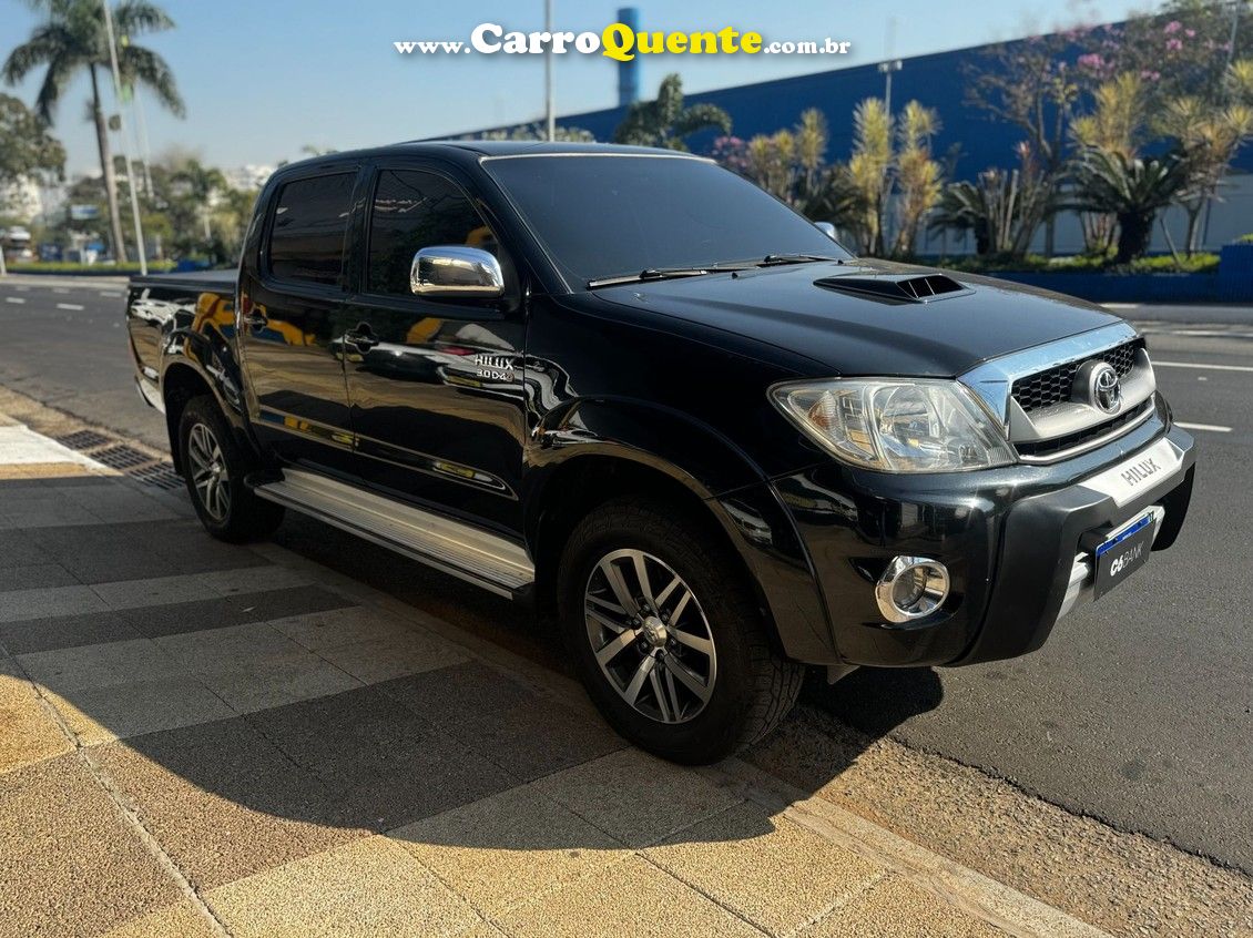 TOYOTA HILUX 3.0 SRV 4X4 CD 16V TURBO INTERCOOLER - Loja