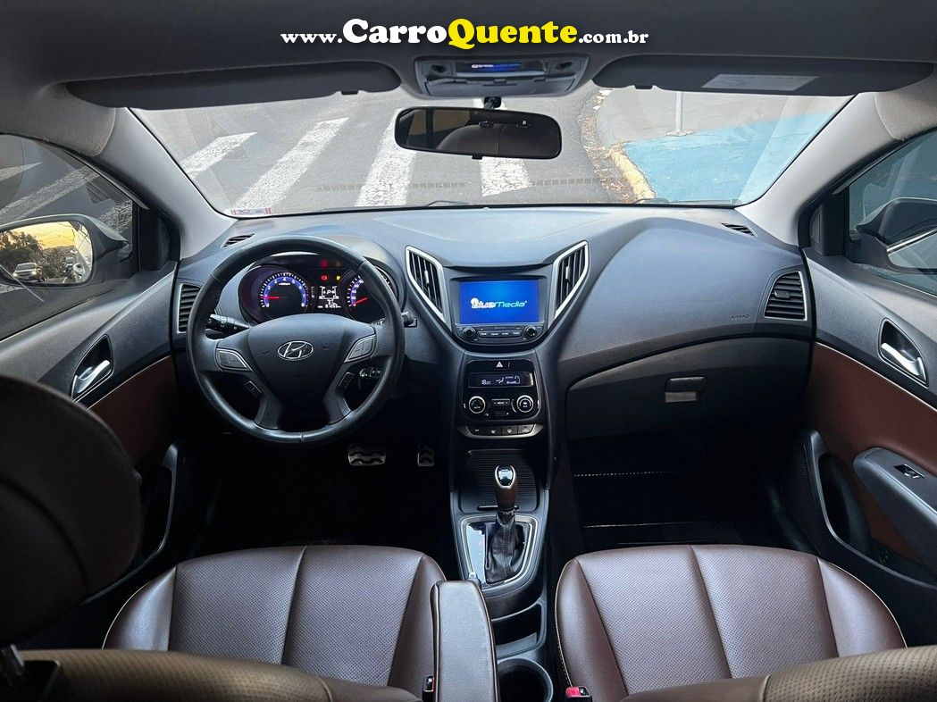 HYUNDAI HB20X 1.6 16V PREMIUM - Loja