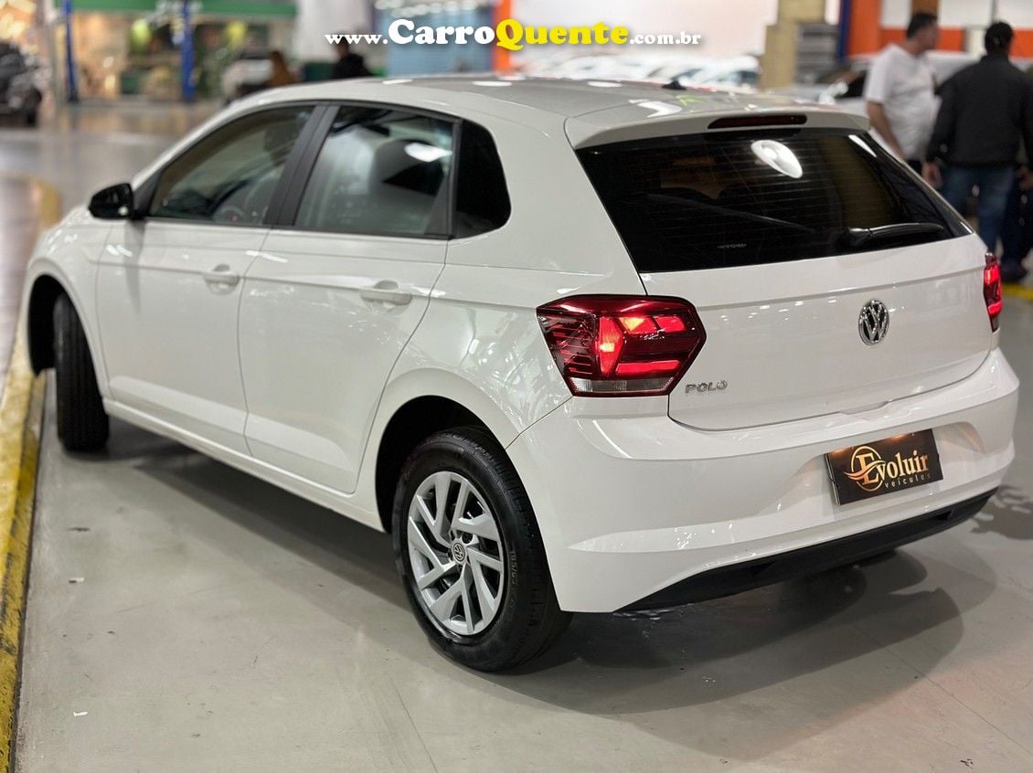 VOLKSWAGEN POLO 1.0 MPI TOTAL - Loja