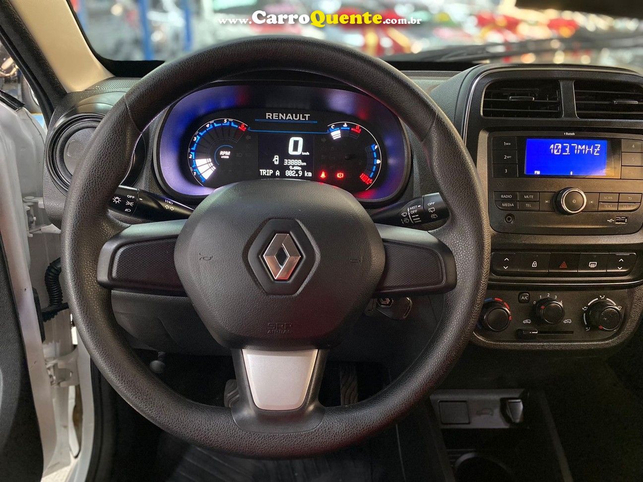 RENAULT KWID 1.0 12V SCE ZEN - Loja