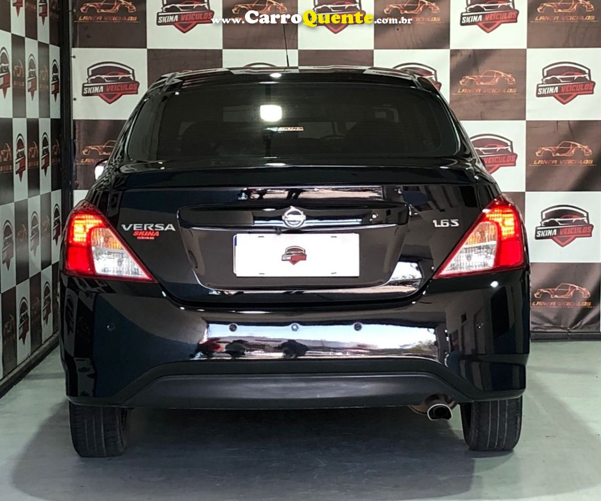 NISSAN VERSA 1.6 S 16V - Loja