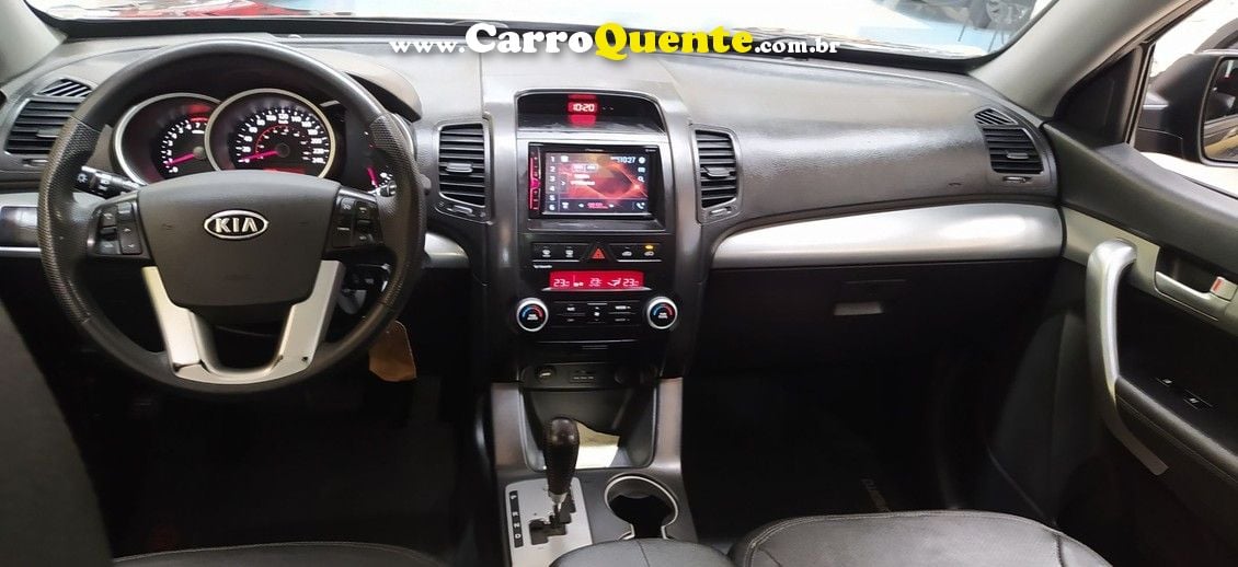 KIA SORENTO 2.4 EX 4X2 16V - Loja