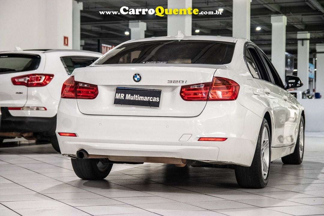 BMW 320I 2.0 16V TURBO - Loja