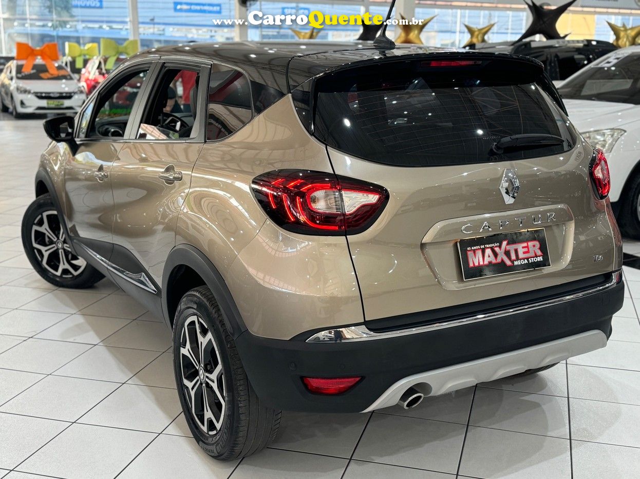 RENAULT CAPTUR 1.3 TCE ICONIC - Loja