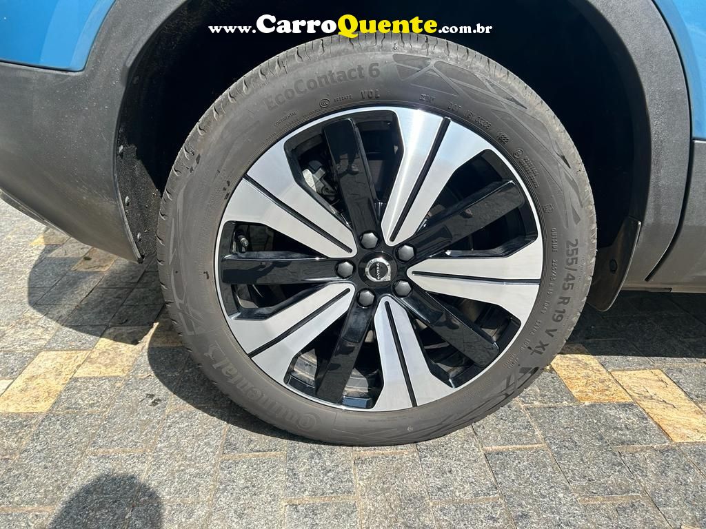 VOLVO XC40 P6 RECHARGE PLUS - Loja