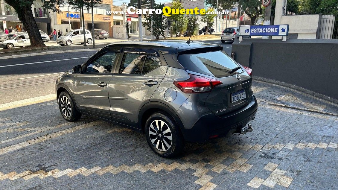 NISSAN KICKS 1.6 16V S - Loja