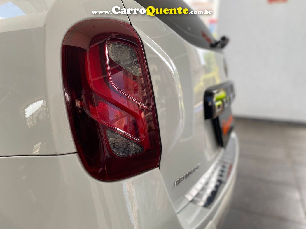 RENAULT DUSTER 2.0 DYNAMIQUE 4X2 16V - Loja