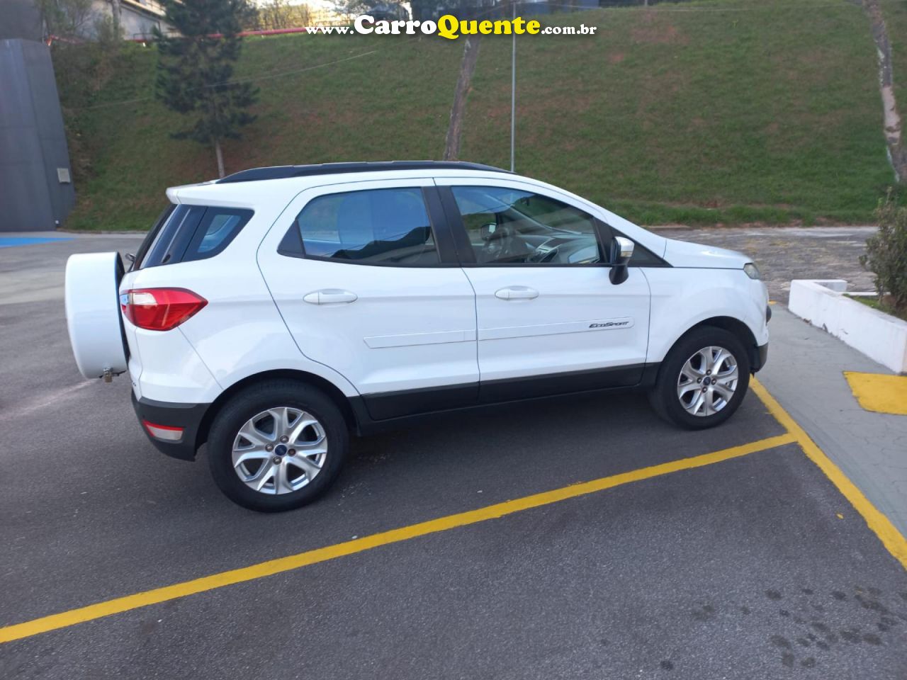 FORD   ECOSPORT SE 2.0 16V FLEX 5P AUT.   BRANCO 2015 2.0 FLEX - Loja