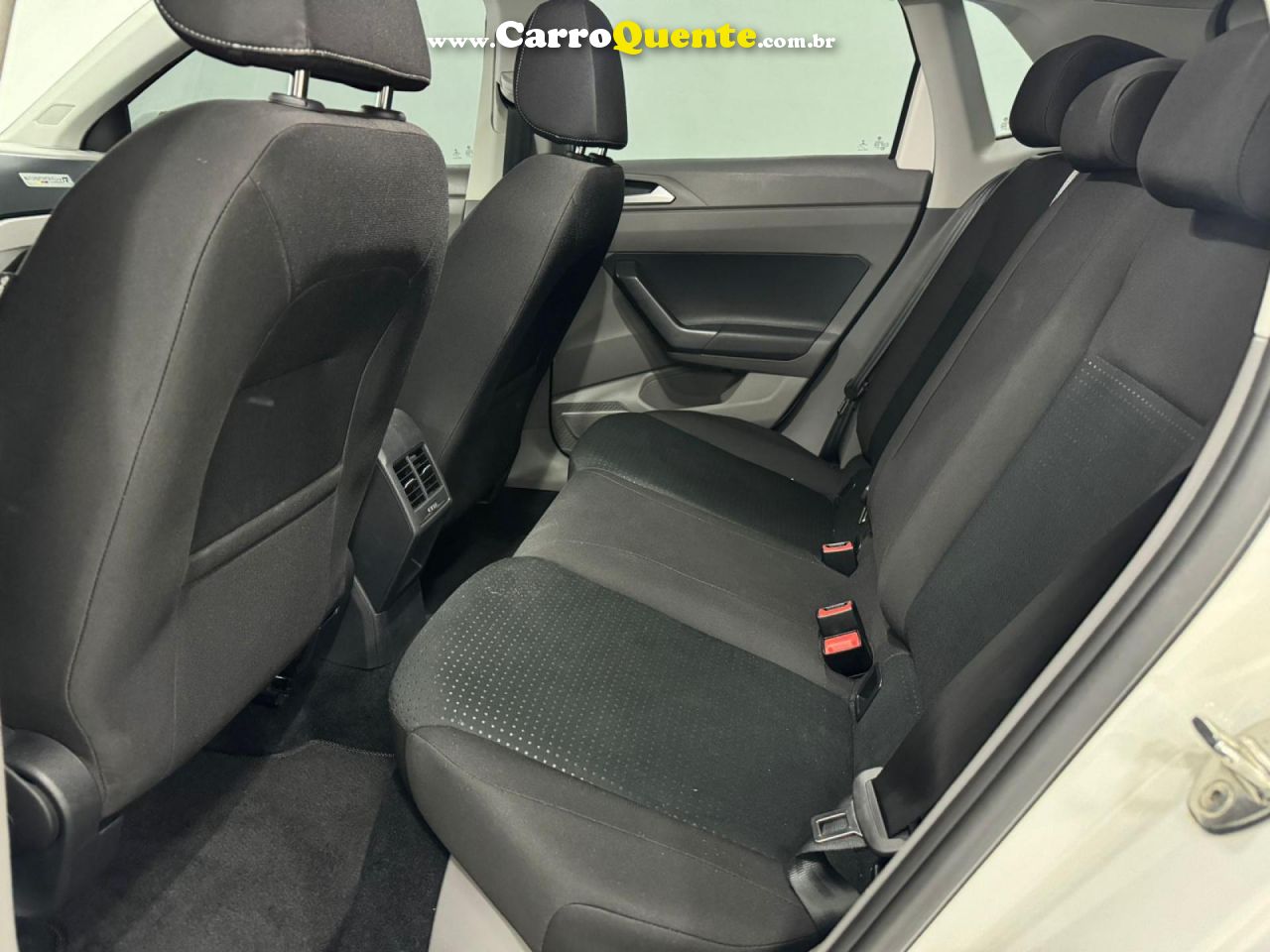 VOLKSWAGEN   POLO 1.6 MSI TOTAL FLEX 16V 5P AUT.   BRANCO 2019 1.6 FLEX - Loja