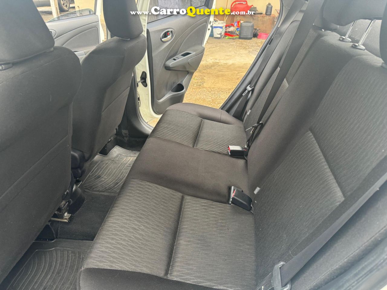 TOYOTA   ETIOS XS 1.5 FLEX 16V 5P AUT.   BRANCO 2018 1.5 FLEX - Loja