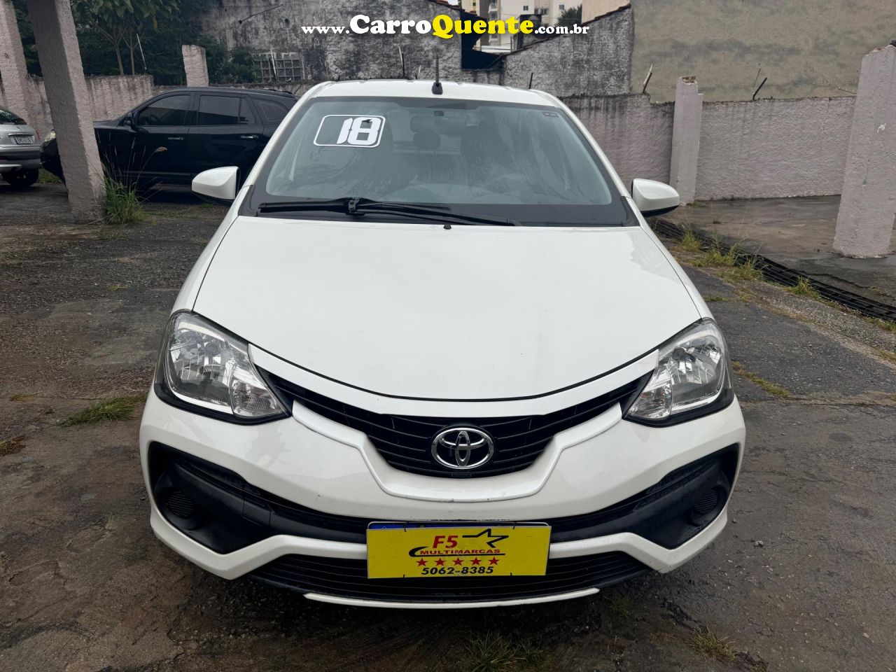 TOYOTA   ETIOS XS 1.5 FLEX 16V 5P AUT.   BRANCO 2018 1.5 FLEX - Loja