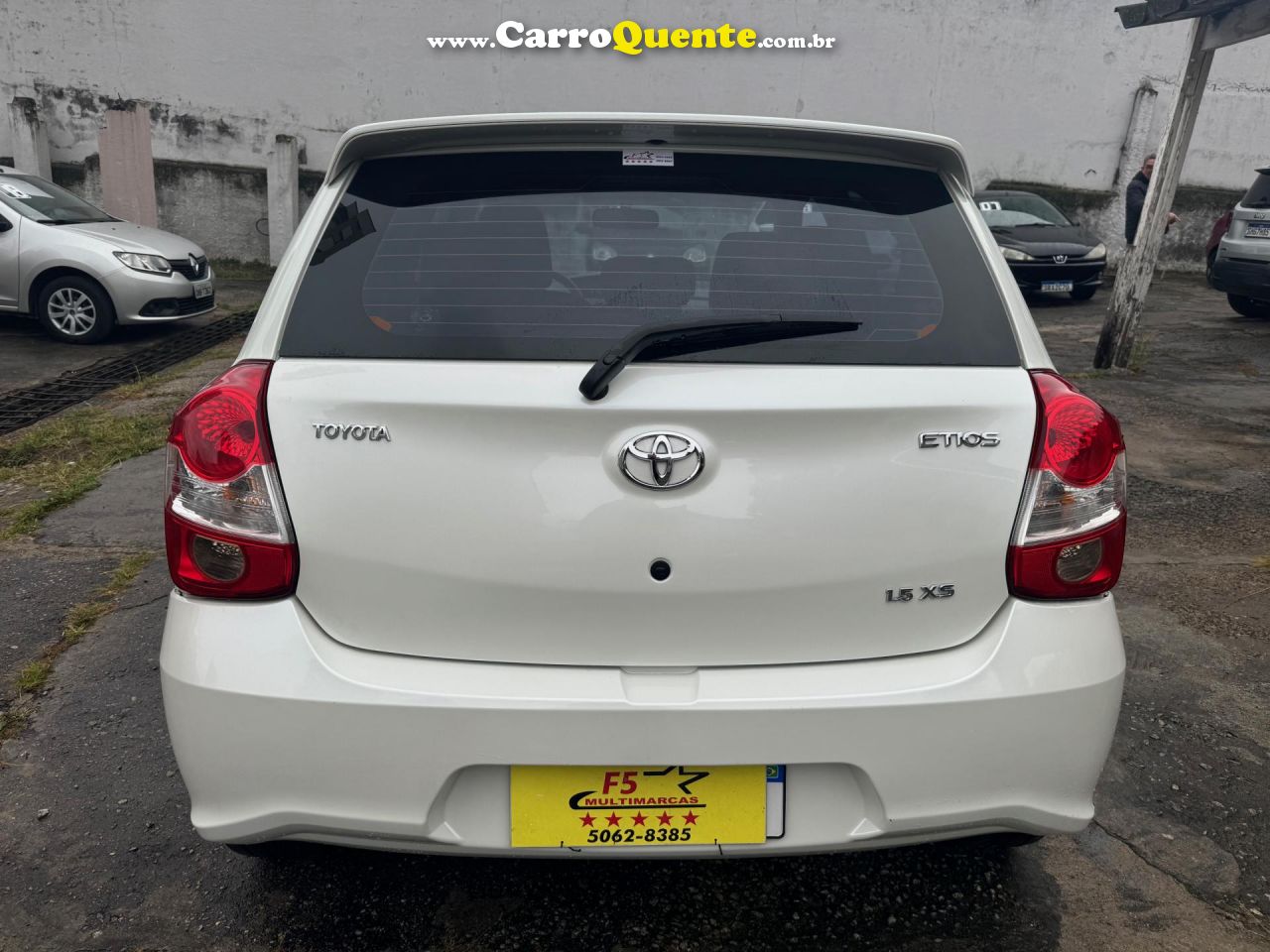 TOYOTA   ETIOS XS 1.5 FLEX 16V 5P AUT.   BRANCO 2018 1.5 FLEX - Loja