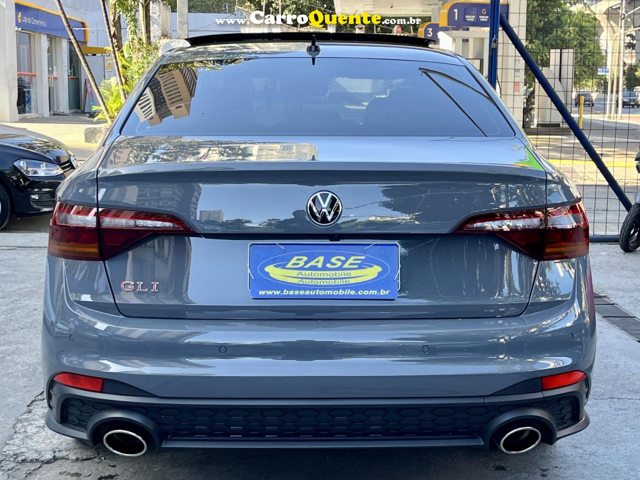 VOLKSWAGEN   JETTA GLI 350 TSI 2.0 16V 4P AUT.   CINZA 2023 2.0 TSI GASOLINA - Loja