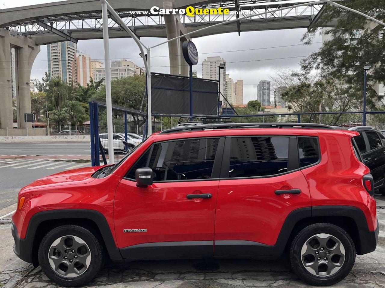 JEEP   RENEGADE SPORT 1.8 4X2 FLEX 16V AUT.   VERMELHO 2016 1.8 16V FLEX - Loja