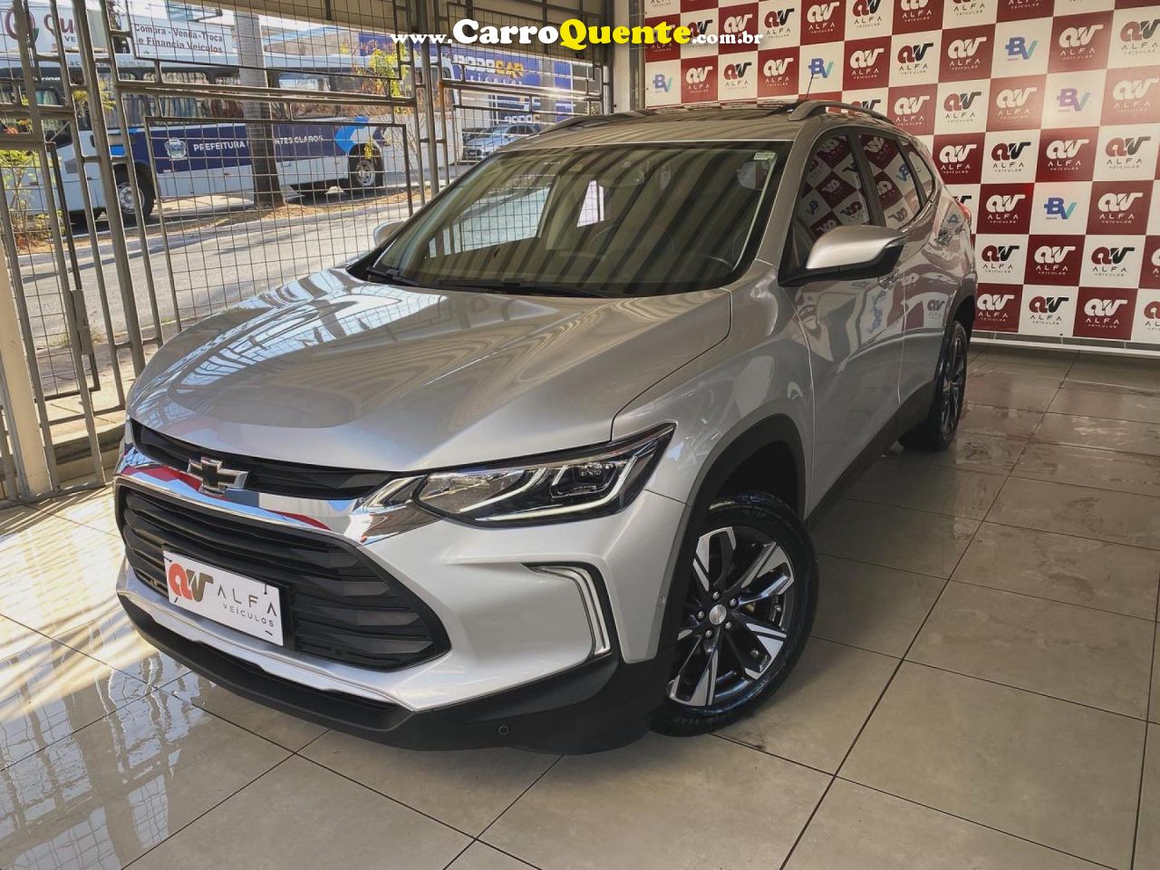 CHEVROLET   TRACKER PREMIER 1.2 TURBO 12V FLEX AUT.   PRATA 2022 1.2 FLEX - Loja