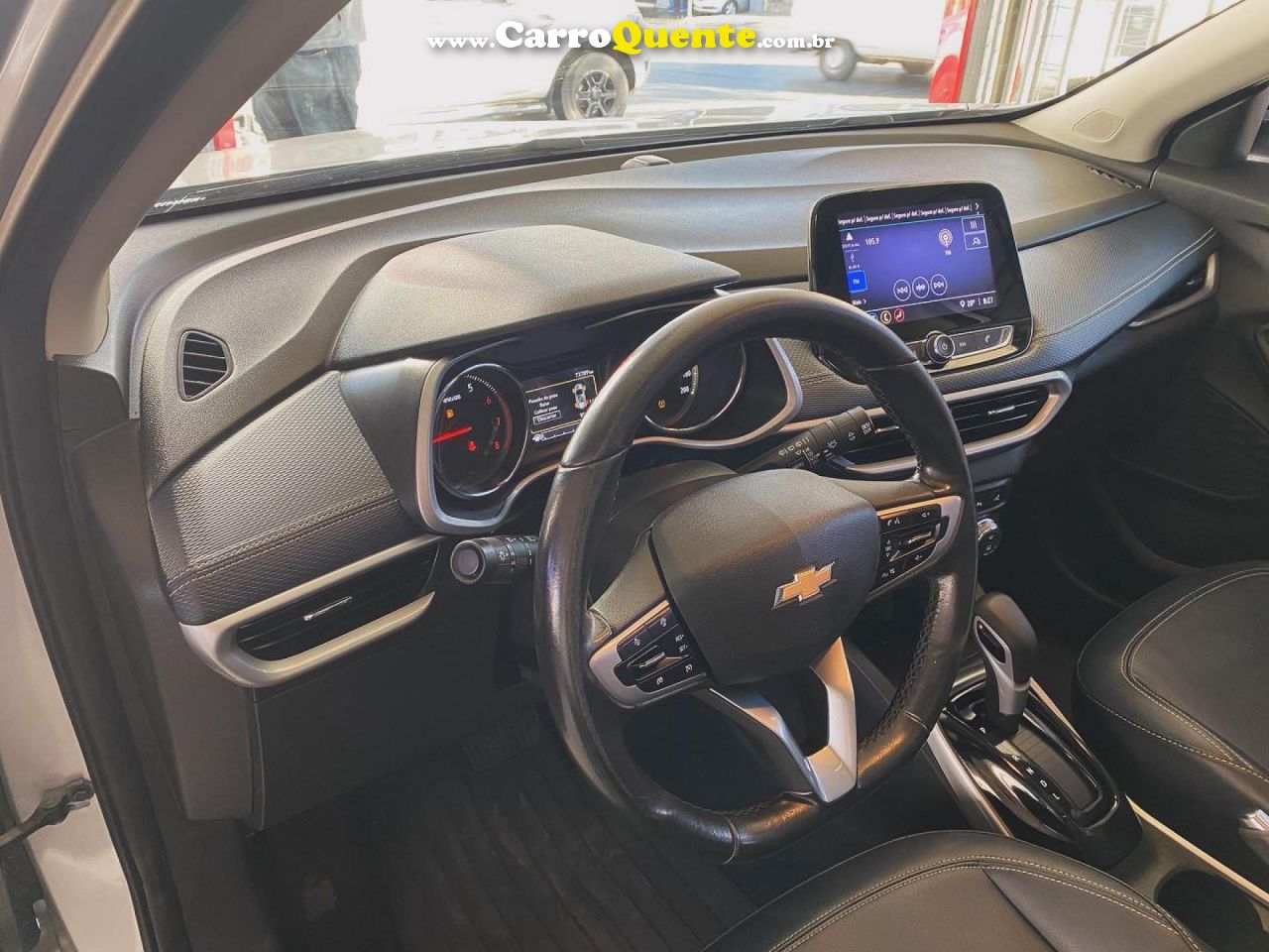 CHEVROLET   TRACKER PREMIER 1.2 TURBO 12V FLEX AUT.   PRATA 2022 1.2 FLEX - Loja