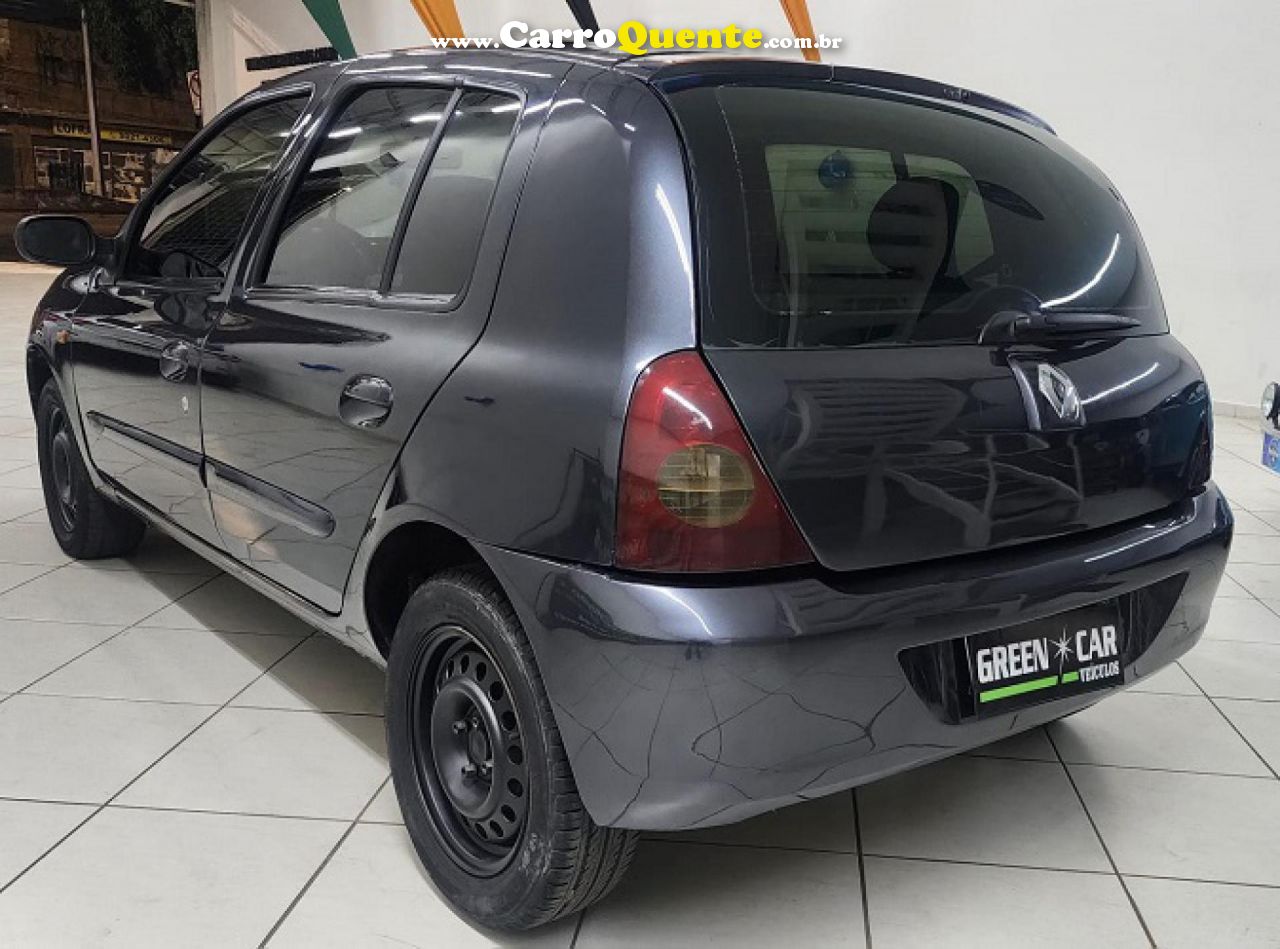 RENAULT   CLIO AUTHENTIQUE HI-FLEX 1.0 16V 5P   CINZA 2006 1.0 FLEX - Loja