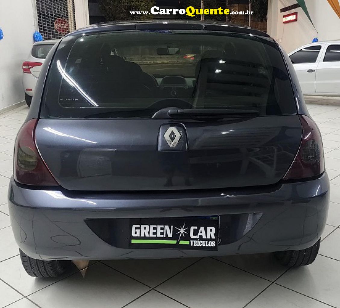 RENAULT   CLIO AUTHENTIQUE HI-FLEX 1.0 16V 5P   CINZA 2006 1.0 FLEX - Loja