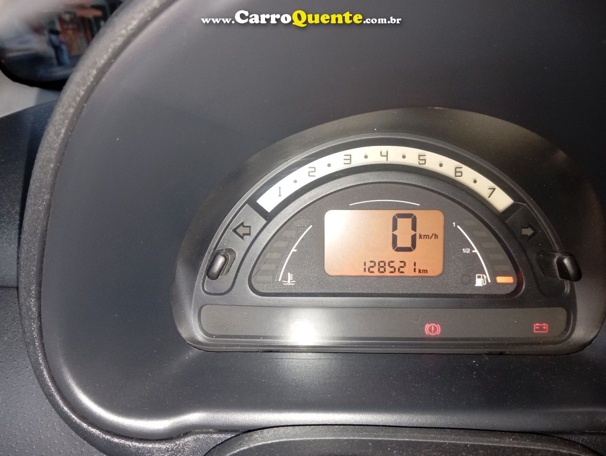 CITROEN C3 1.4 I EXCLUSIVE 8V - Loja