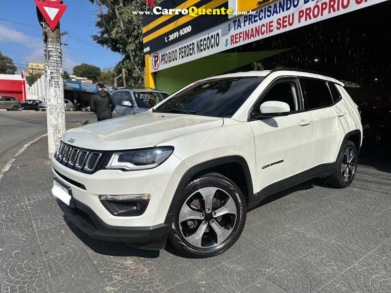 JEEP COMPASS 2.0 16V LONGITUDE 2018 - Loja