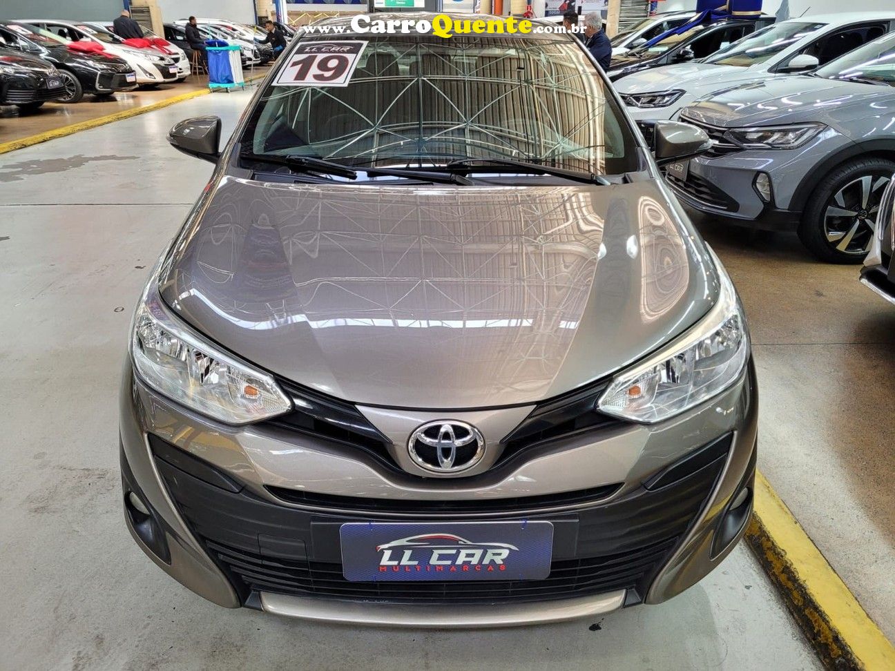 TOYOTA YARIS 1.5 16V SEDAN XL MULTIDRIVE AUTOMATICO - Loja