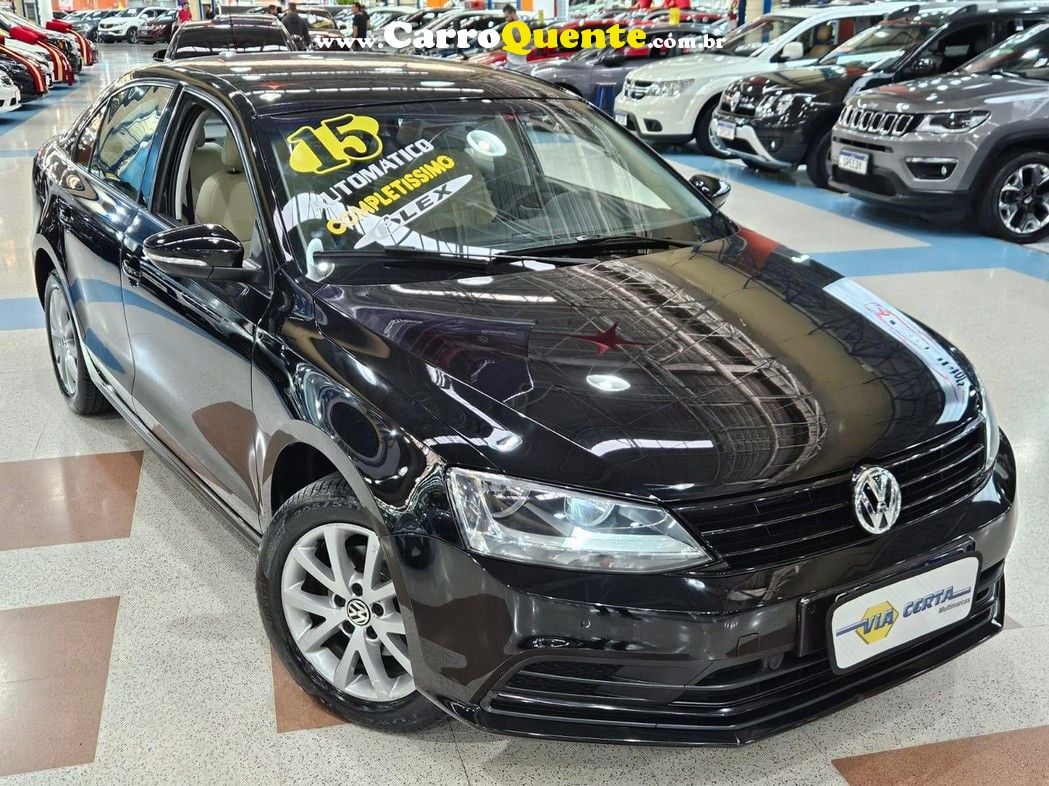 VOLKSWAGEN JETTA 2.0 TRENDLINE * C/ INTERIOR CARAMELO * - Loja