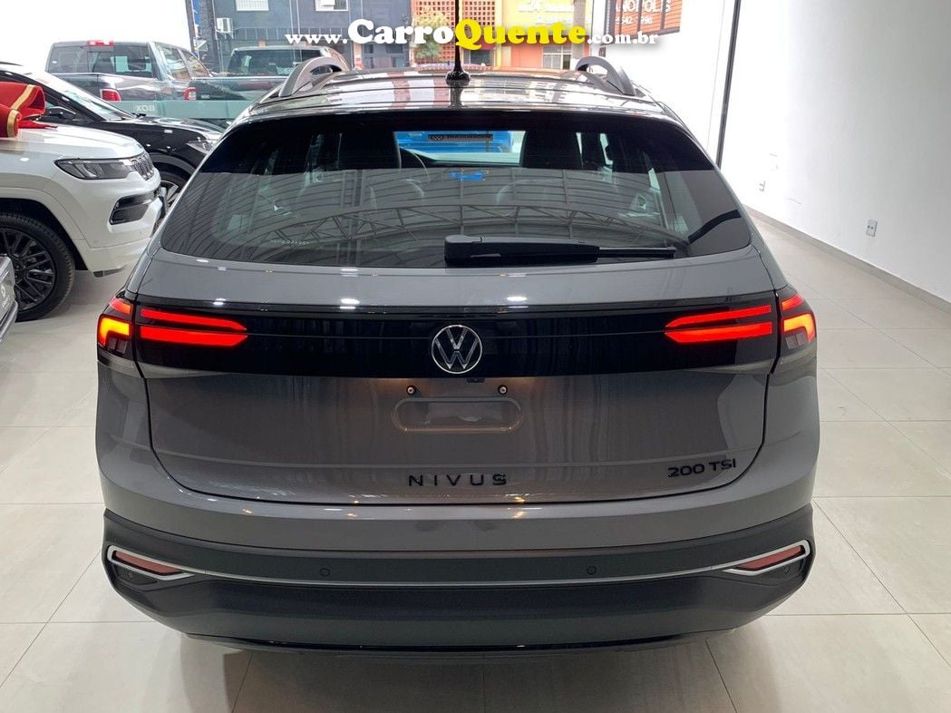 VOLKSWAGEN NIVUS 1.0 200 TSI HIGHLINE - Loja