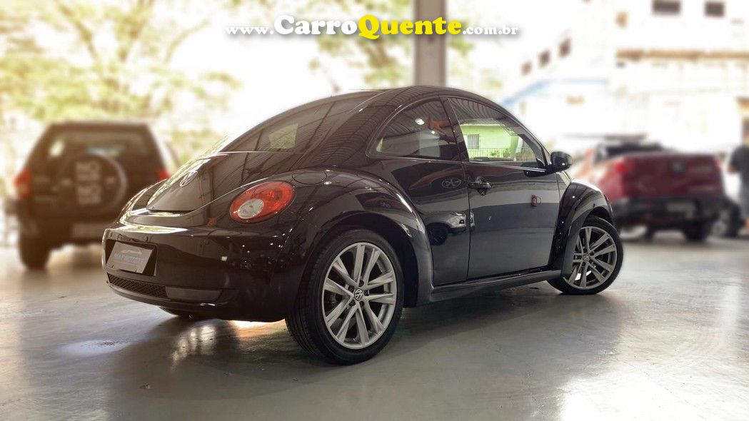 VOLKSWAGEN NEW BEETLE 2.0 MI 8V - Loja