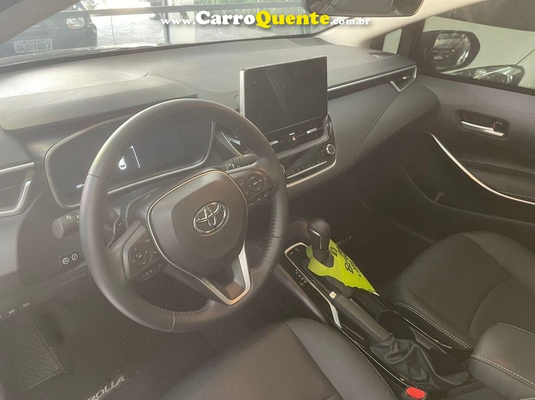 TOYOTA COROLLA 2.0 XEI - Loja