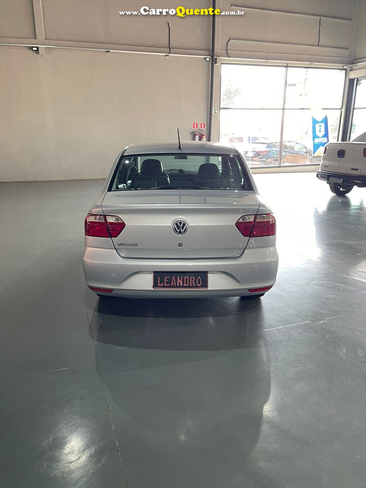 VOLKSWAGEN VOYAGE 1.6 16V MSI TOTAL - Loja