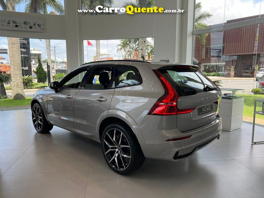 VOLVO XC60 2.0 T8 RECHARGE POLESTAR ENGINEERED AWD 2024 - Loja