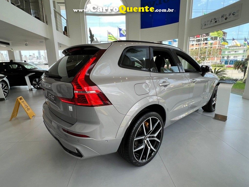 VOLVO XC60 2.0 T8 RECHARGE POLESTAR ENGINEERED AWD 2024 - Loja