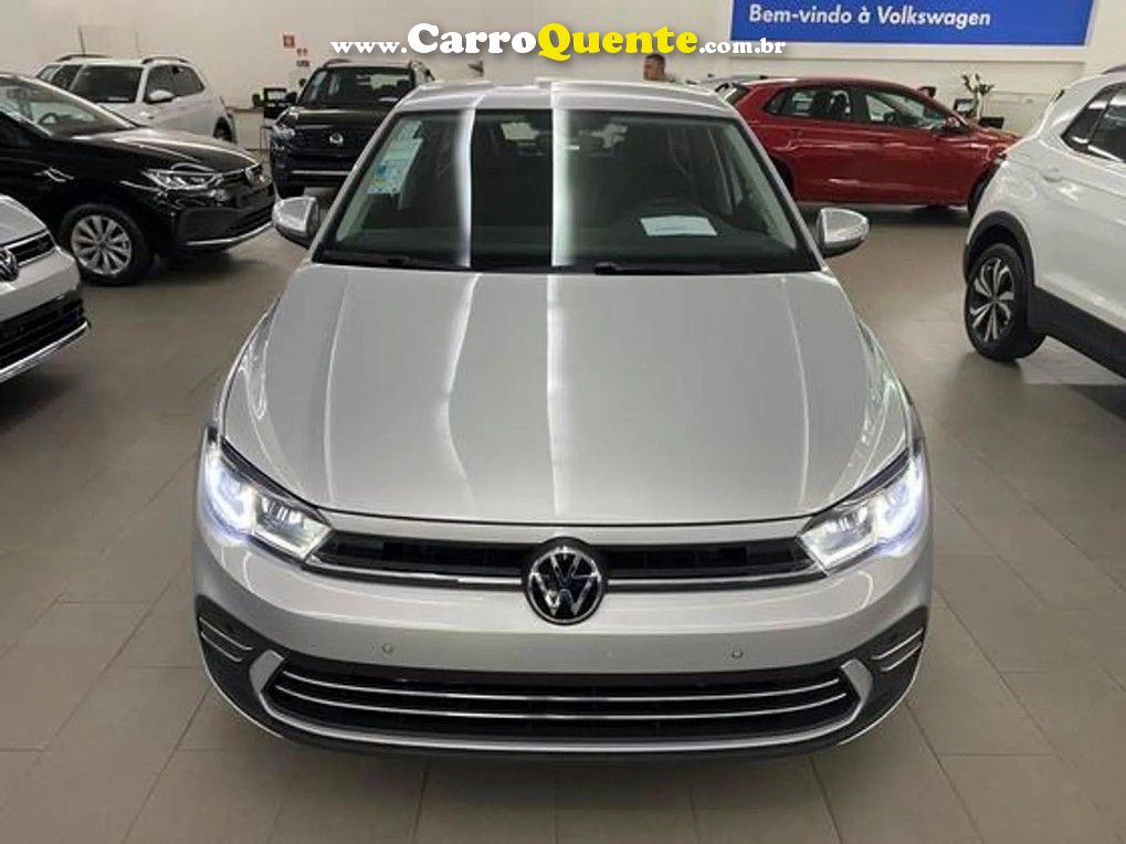 VOLKSWAGEN POLO 1.0 200 TSI HIGHLINE - Loja