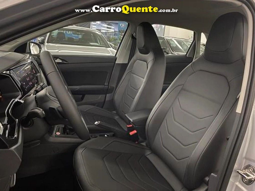 VOLKSWAGEN POLO 1.0 200 TSI HIGHLINE - Loja