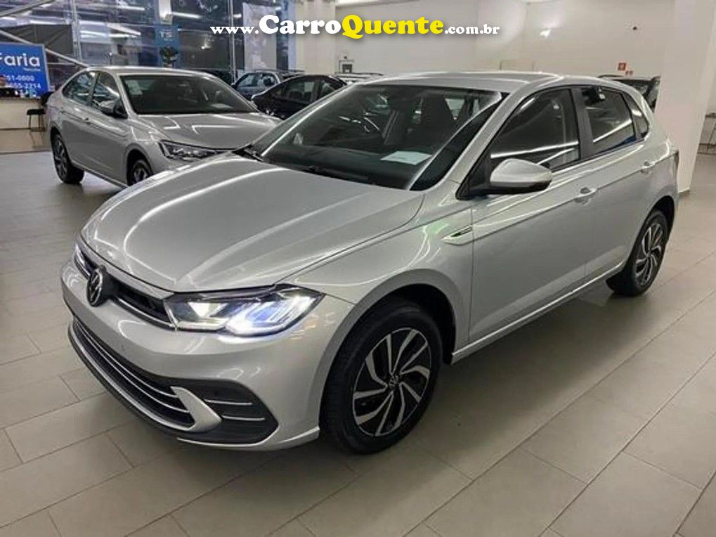 VOLKSWAGEN POLO 1.0 200 TSI HIGHLINE - Loja