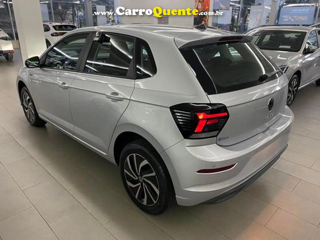 VOLKSWAGEN POLO 1.0 200 TSI HIGHLINE - Loja