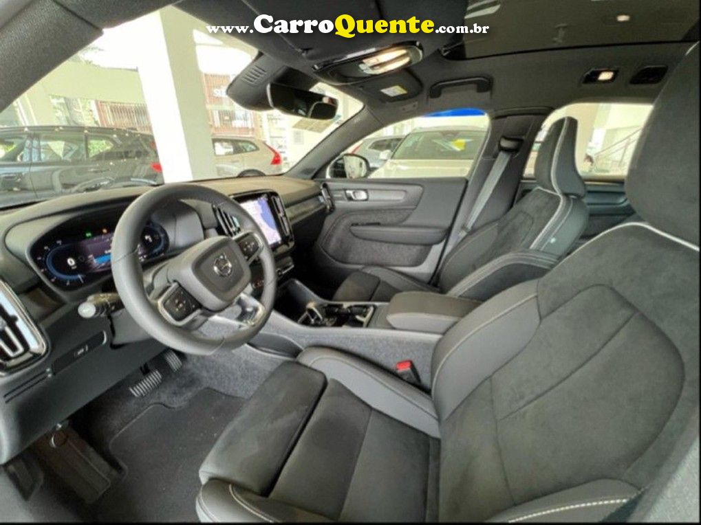 VOLVO C40 P8 RECHARGE TWIN ULTIMATE AWD 2024 - Loja