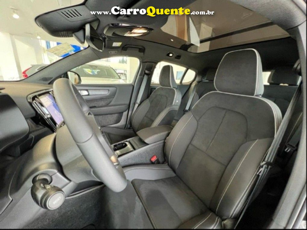 VOLVO C40 P8 RECHARGE TWIN ULTIMATE AWD 2024 - Loja