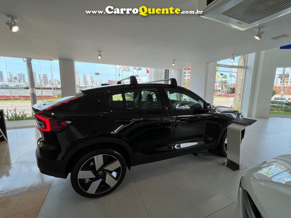 VOLVO C40 P8 RECHARGE TWIN ULTIMATE AWD 2024 - Loja