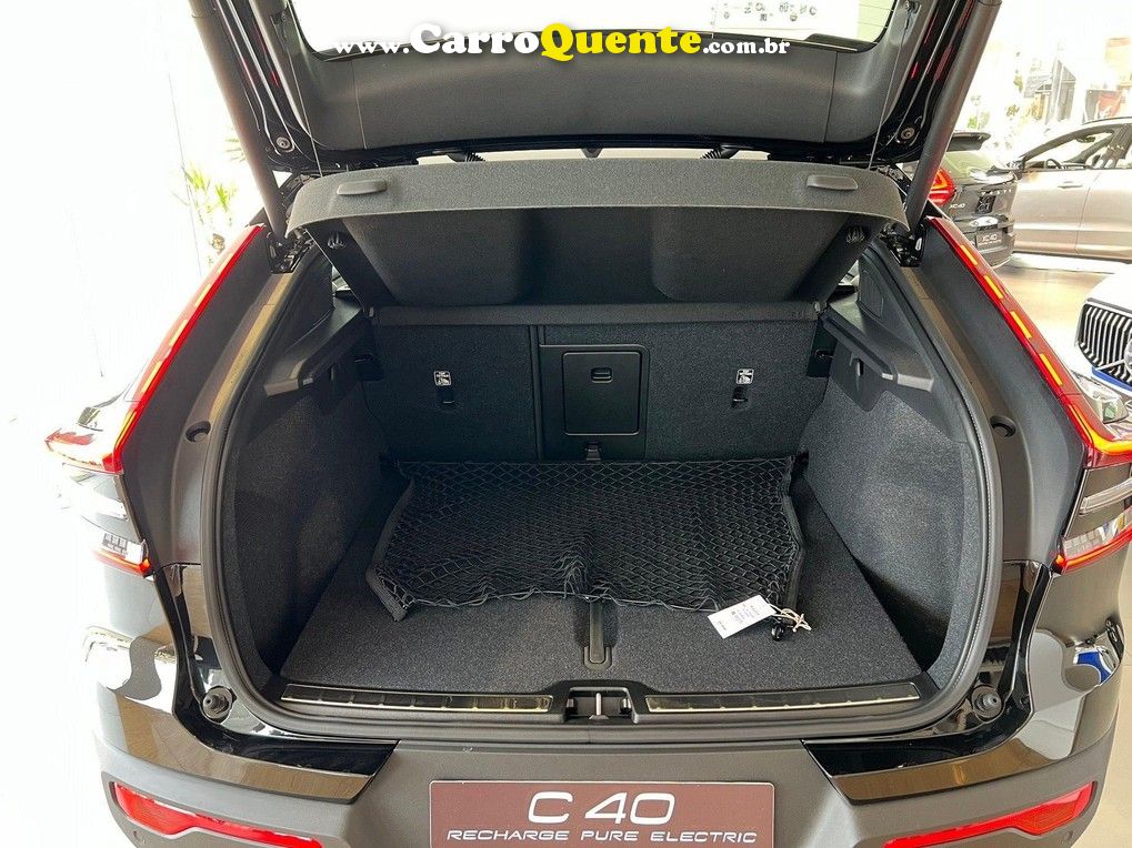 VOLVO C40 P8 RECHARGE TWIN ULTIMATE AWD 2024 - Loja