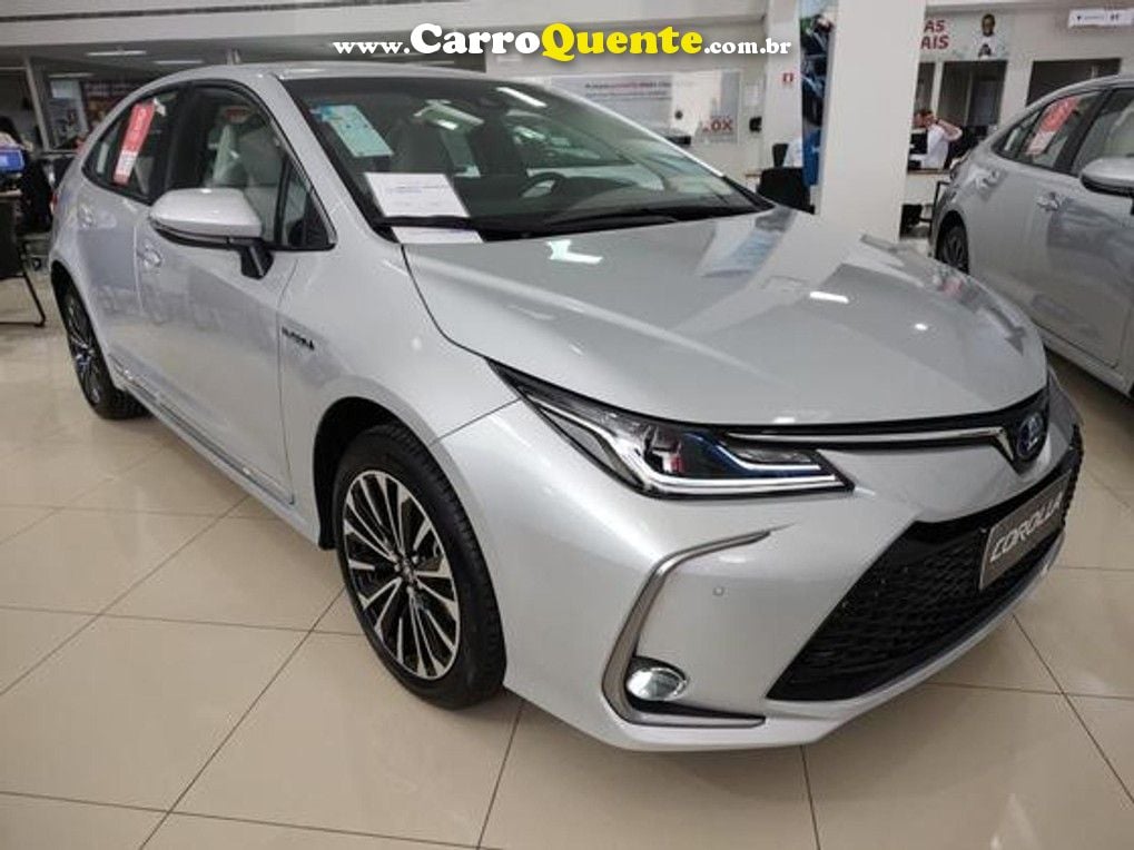 TOYOTA COROLLA 1.8 VVT-I HYBRID ALTIS - Loja