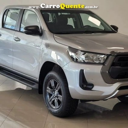 TOYOTA HILUX 2.8 SR 4X4 CD 16V