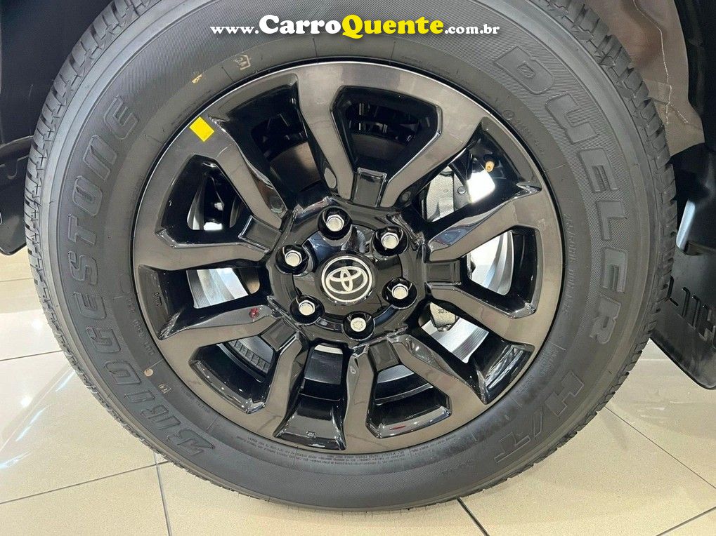 TOYOTA HILUX 2.8 D-4D TURBO CD CONQUEST 4X4 - Loja