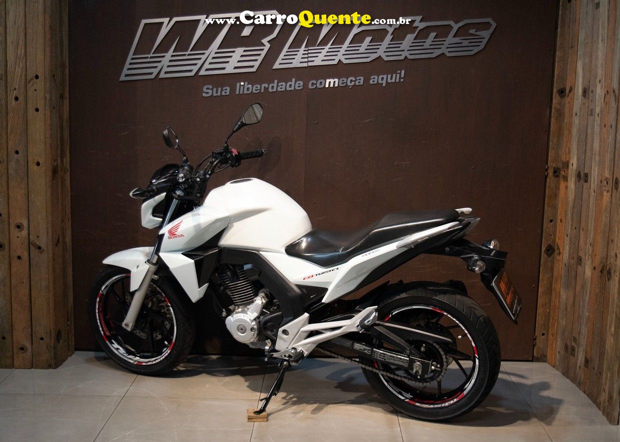 HONDA CB TWISTER - Loja