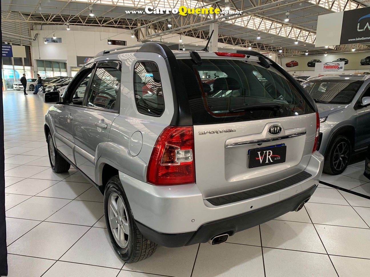 KIA SPORTAGE 2.0 EX 4X2 16V  KM 99.000 MUITONOVA - Loja