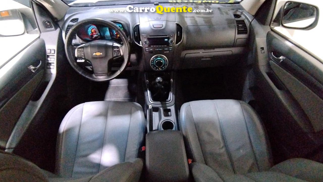 CHEVROLET   S10 PICK-UP LTZ 2.4 F.POWER 4X2 CD   BRANCO 2013 2.4 FLEX - Loja