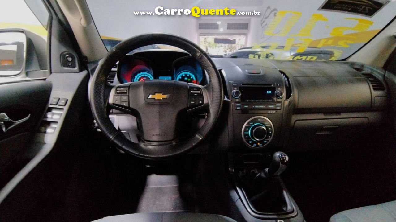 CHEVROLET   S10 PICK-UP LTZ 2.4 F.POWER 4X2 CD   BRANCO 2013 2.4 FLEX - Loja