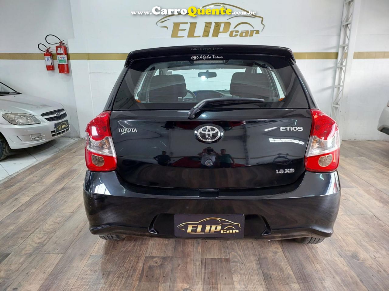 TOYOTA   ETIOS XS 1.5 FLEX 16V 5P AUT.   PRETO 2018 1.5 FLEX - Loja