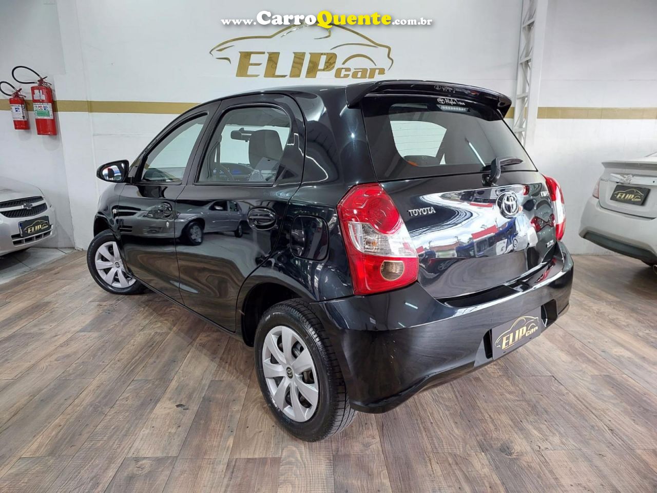 TOYOTA   ETIOS XS 1.5 FLEX 16V 5P AUT.   PRETO 2018 1.5 FLEX - Loja