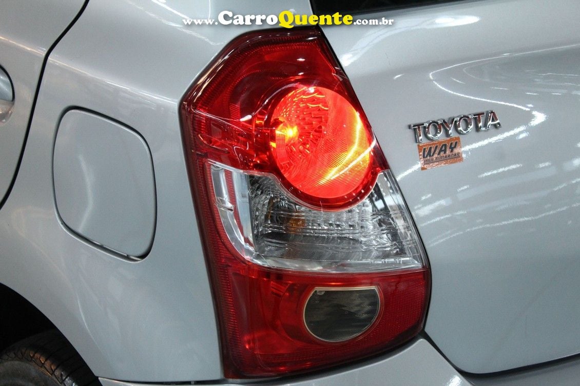 TOYOTA ETIOS 1.3 X 16V - Loja